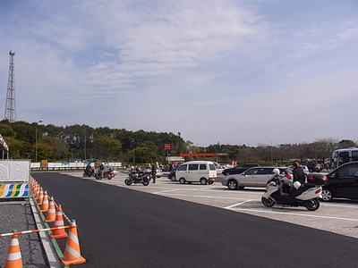 友部サービスエリアの駐車場